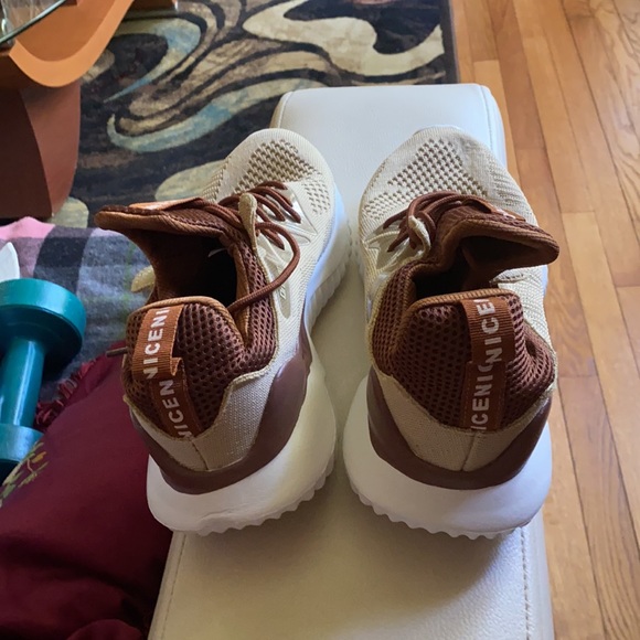 New sneakers good Quality - Picture 3 of 5